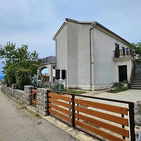 Appartement Agava Njivice