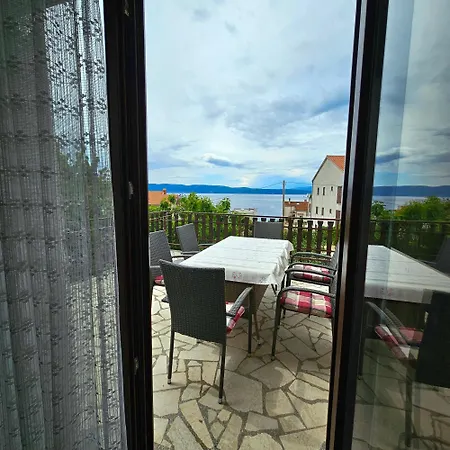 Agava Appartement Njivice